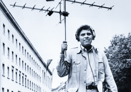Neil Postman discusses the book, 